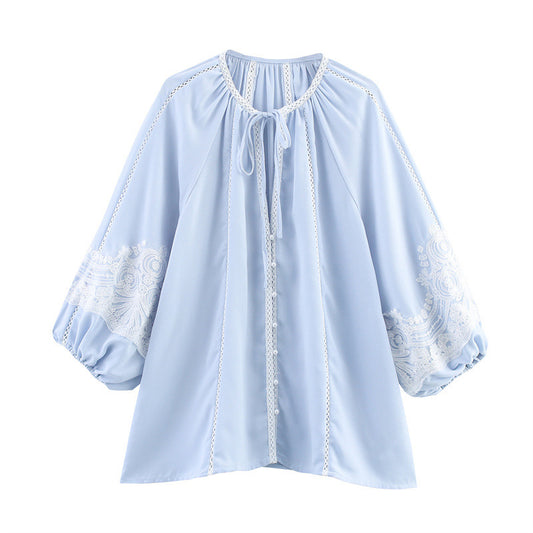 Stitching Lace Lantern Sleeve Round Neck Shirt